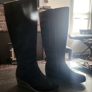 Boots.  Aerosoles size 11.  Black